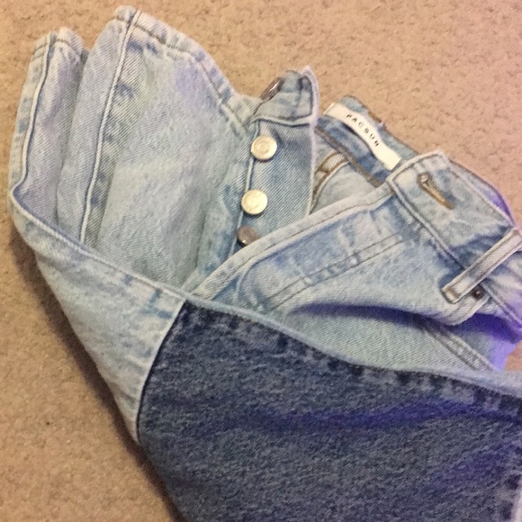 buttonfly 27 high rise straight pacsun patch leg light wash jeans - Picture 4 of 4